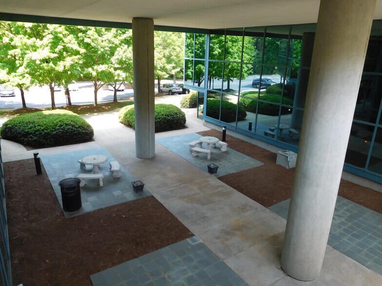 More Photos Of 3473-3483 Satellite Blvd, Duluth Office For Lease