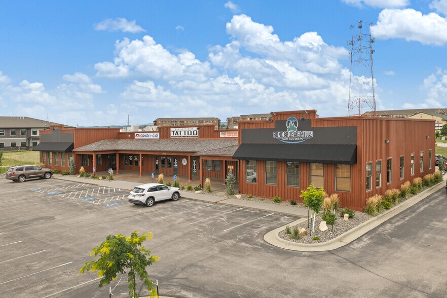 More Photos Of 5955 Mt Rushmore Rd, Rapid City Storefront Retail Office For Sale
