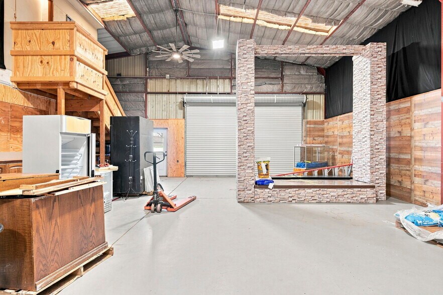 More Photos Of 2295 S Hwy 89, Chino Valley Warehouse For Sale
