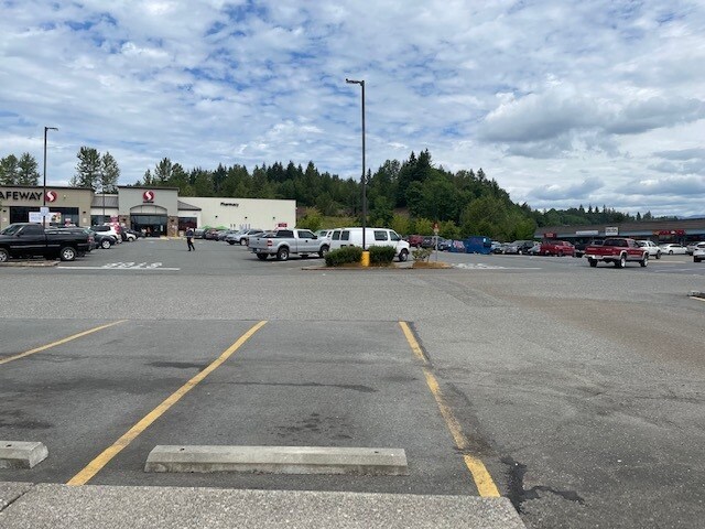 More Photos Of 19505-19651 State Route 2, Monroe Unknown For Lease