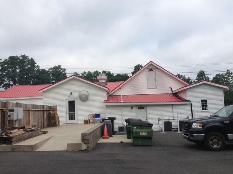 More Photos Of 431 US Highway 206, Montague Restaurant For Sale