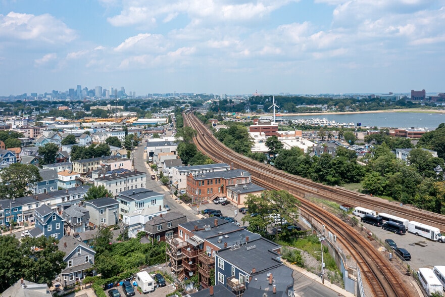 More Photos Of 60 Clayton St, Dorchester Office For Lease