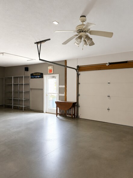 More Photos Of 301 Beech St, Connersville General Retail For Sale