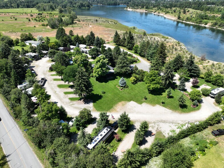 More Photos Of 651 Rosedale Rd, Castlegar Specialty For Sale