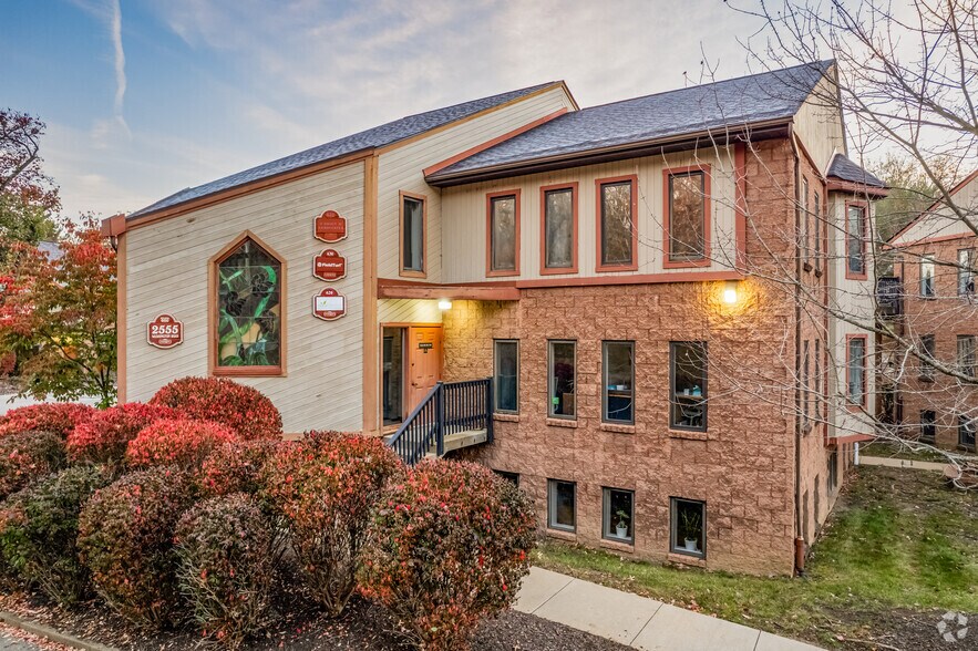 More Photos Of 2555 Washington Rd, Pittsburgh Unknown For Lease