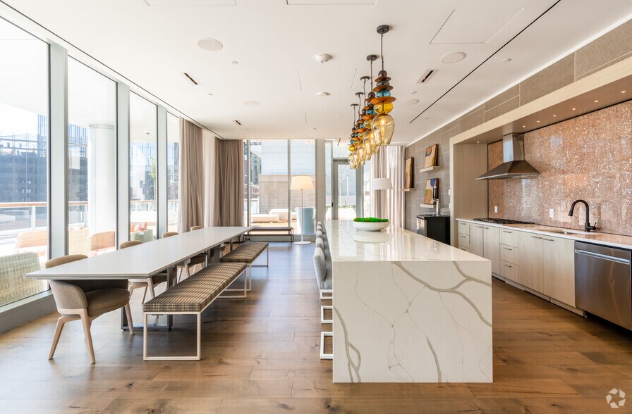 More Photos Of 165 Main St, Cambridge Apartments For Lease