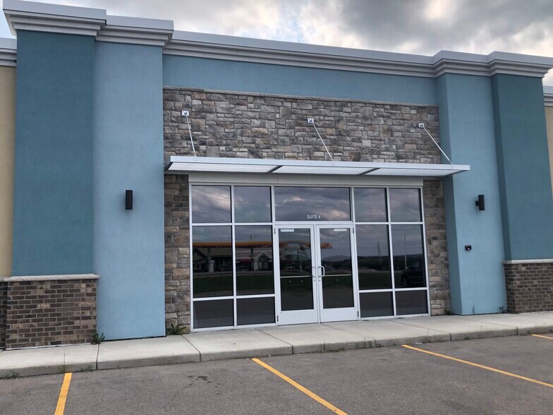 More Photos Of N4531 State Highway 22, Shawano Storefront Retail Office For Lease