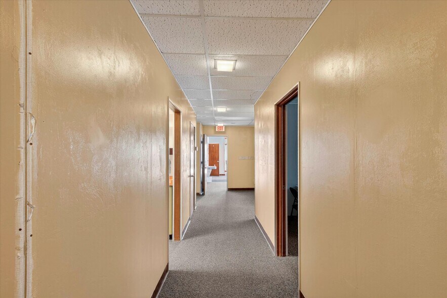 More Photos Of 820 N Pine River St, Ithaca Healthcare For Sale