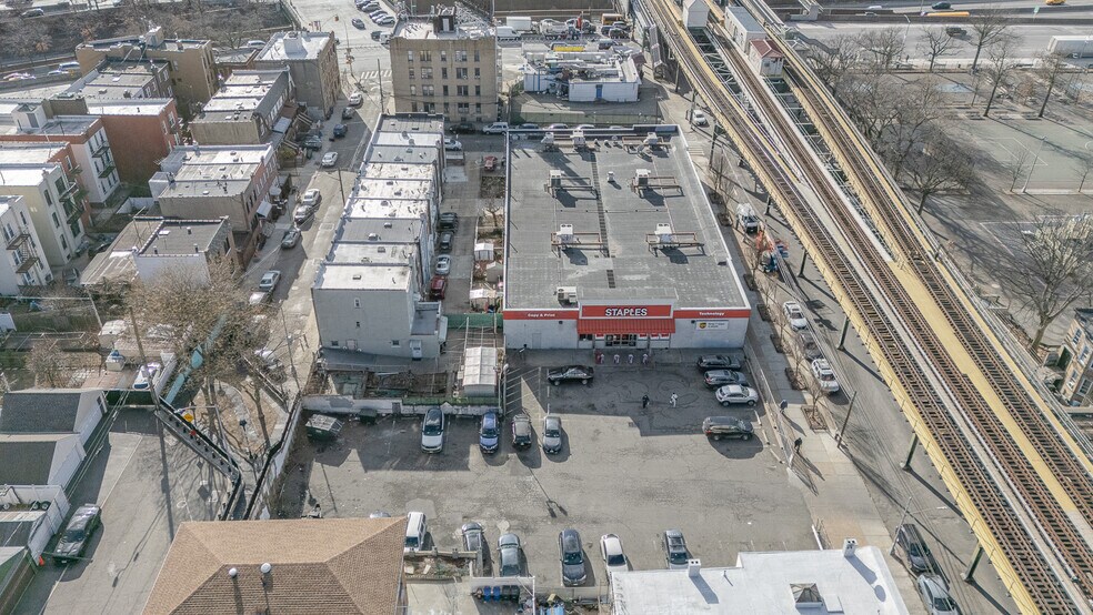 More Photos Of 24-41 31st St, Astoria Freestanding For Sale