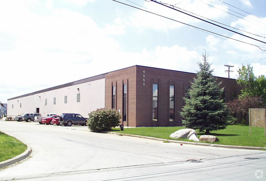 Primary Photo Of 6550 Sims Dr, Sterling Heights Warehouse For Lease