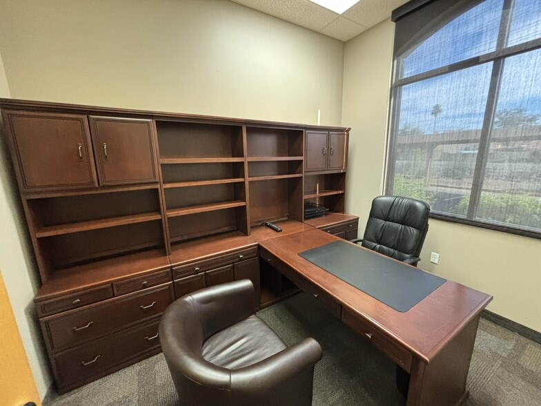 More Photos Of 16515 S 40th St, Phoenix Medical For Lease