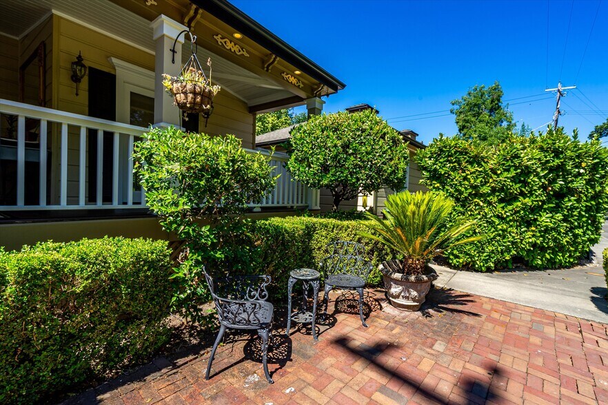 More Photos Of 1139 Lincoln Ave, Calistoga Hospitality For Sale
