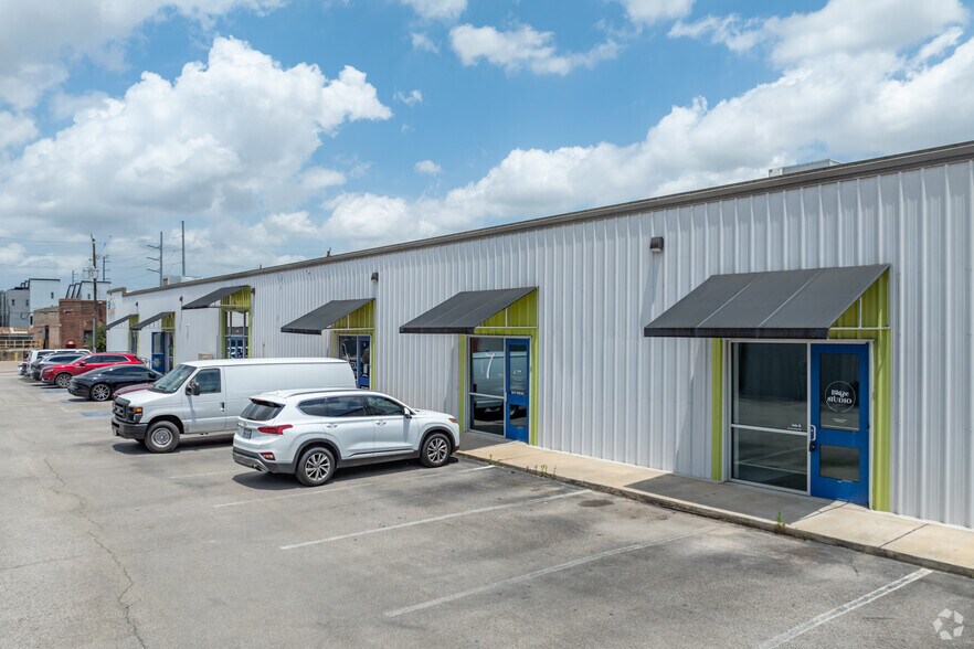 More Photos Of 3420 Rusk St, Houston Loft Creative Space For Sale