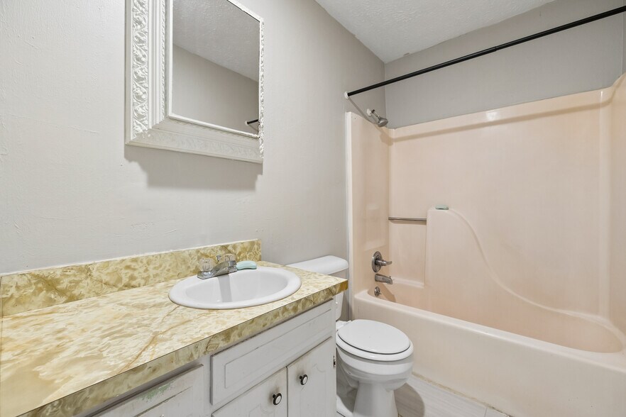 More Photos Of 542 Ashe Ave, New Johnsonville Apartments For Sale