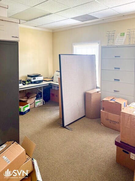 More Photos Of 1795 Alysheba Way, Lexington Office For Sale
