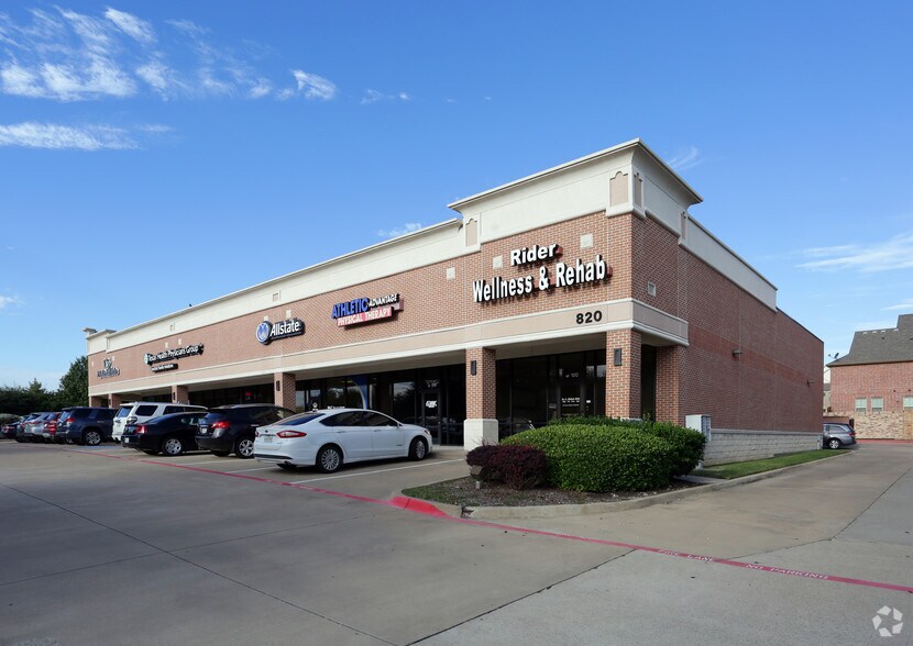 More Photos Of 820 South Alma Drive, Allen Unknown For Lease