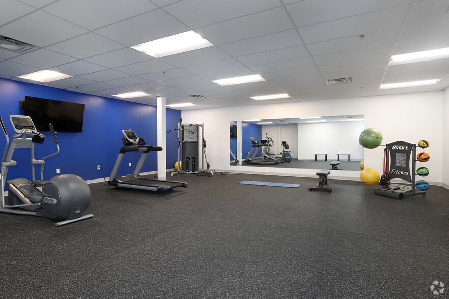 More Photos Of 100 Apollo Dr, Chelmsford Office For Lease