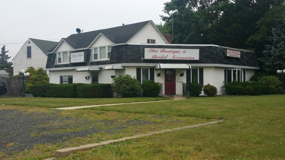 Primary Photo Of ,  Unknown For Sale