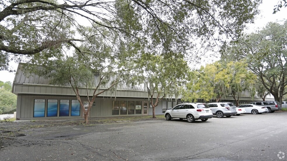 More Photos Of 1901 NW 67th Pl, Gainesville Light Manufacturing For Lease