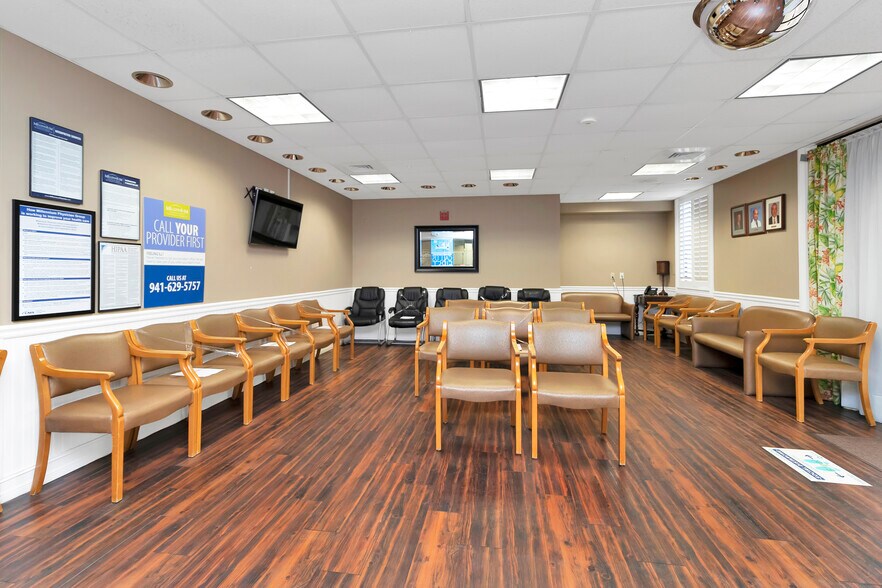 More Photos Of 2525 Harbor Blvd, Port Charlotte Medical For Lease