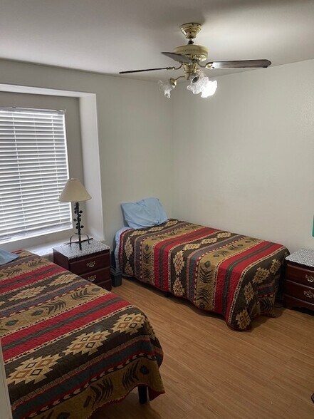 More Photos Of 1796 W Ray Ln, Apache Junction Assisted Living For Sale