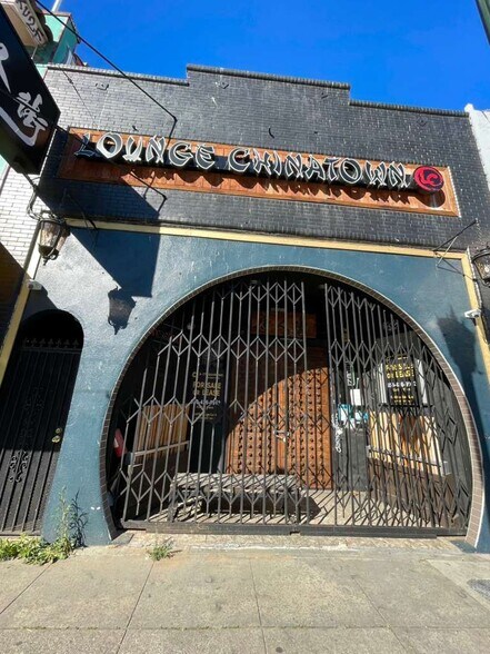 Primary Photo Of 366 8th St, Oakland Restaurant For Sale