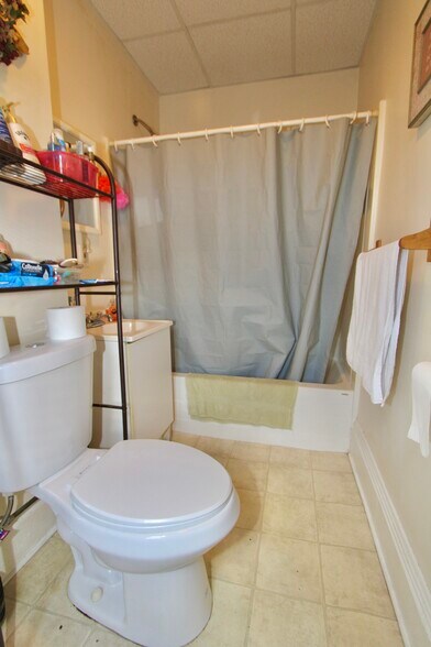 More Photos Of 312 Grafton St, Worcester Apartments For Sale
