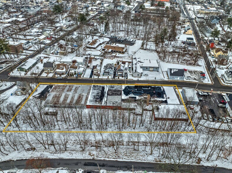 More Photos Of 105-119 Sprague Ave, Middletown Manufacturing For Sale
