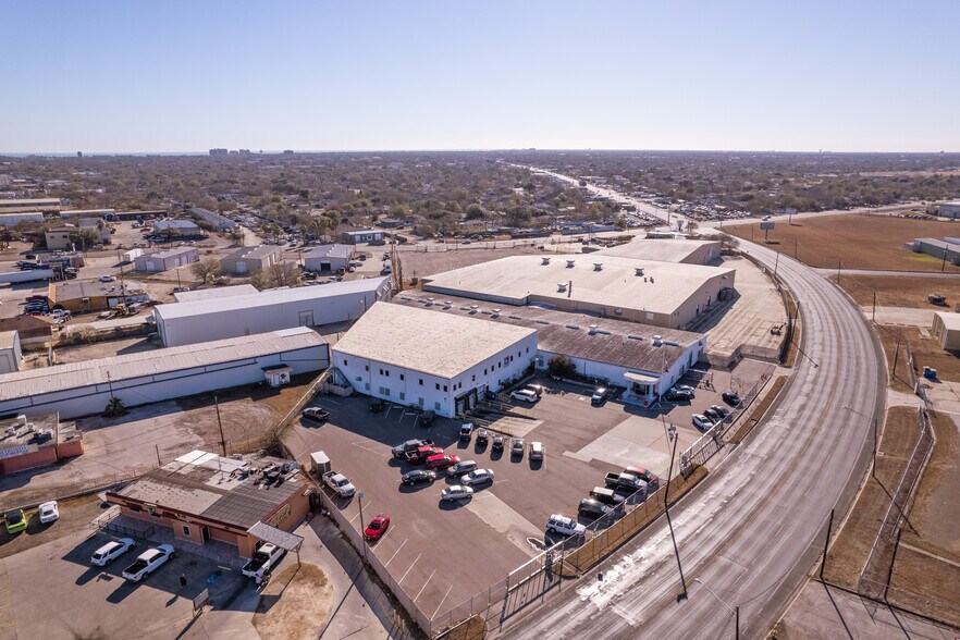Primary Photo Of 4242 Baldwin Blvd, Corpus Christi Manufacturing For Sale