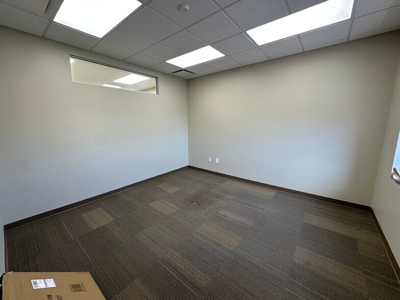 More Photos Of 43 Church St S, Concord Office For Lease