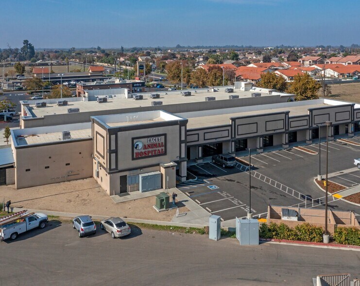 Primary Photo Of 1863 W Lacey Blvd, Hanford General Retail For Lease