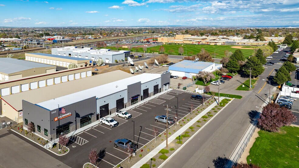 More Photos Of 5418 W. Hood, Kennewick Industrial For Lease