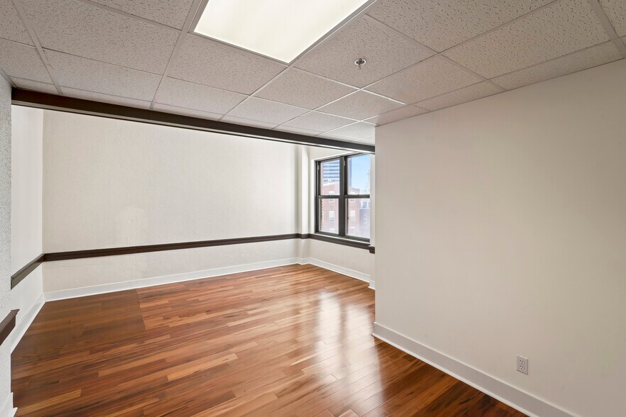 More Photos Of 216 Crown St, New Haven Office For Sale