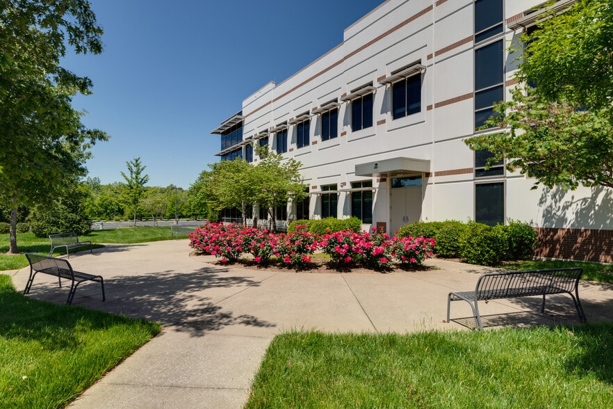 More Photos Of 455 Duke Dr, Franklin Office For Lease