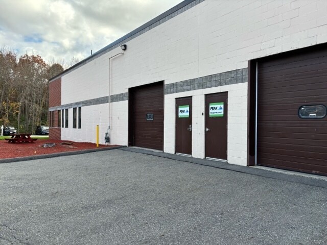 More Photos Of 19 Sterling Rd, Billerica Light Distribution For Lease