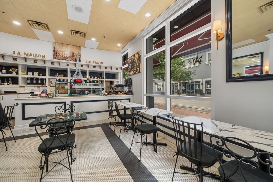 More Photos Of 212 S Olive Ave, West Palm Beach Apartments For Sale