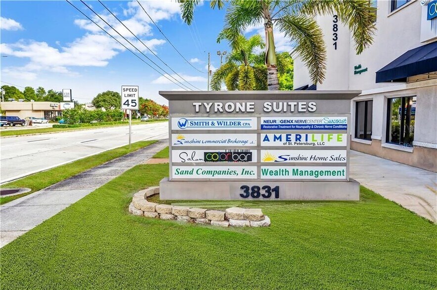 More Photos Of 3831 Tyrone Blvd N, Saint Petersburg Office For Lease
