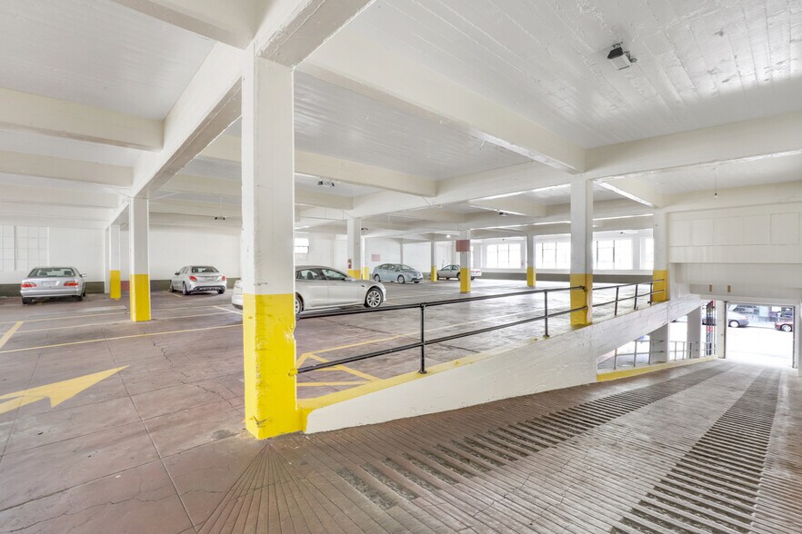 More Photos Of 855 Geary St, San Francisco Parking Garage For Lease