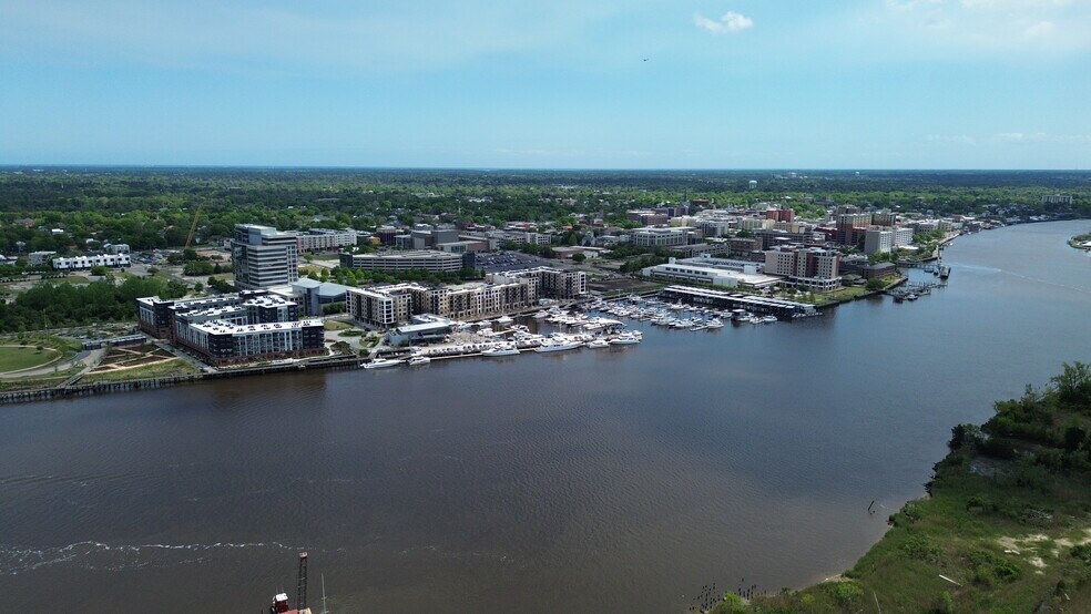 More Photos Of 901 Nutt St, Wilmington Multifamily For Sale