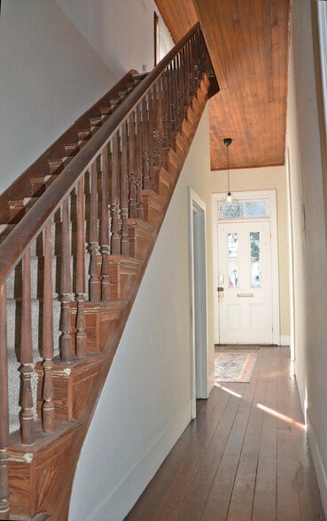 More Photos Of 522 N 7th Ave, Pensacola Multifamily For Sale