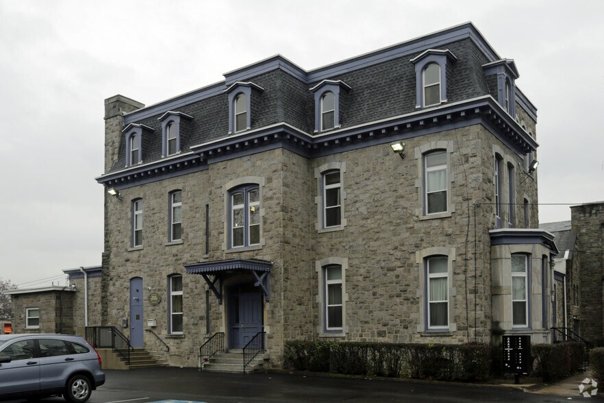 More Photos Of 4811 Germantown Ave, Philadelphia Office For Lease