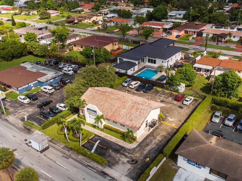 More Photos Of 235 W 49th St, Hialeah Medical For Sale