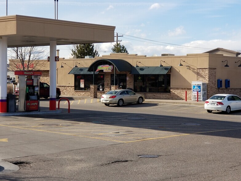 More Photos Of 101 E 22nd St, Greeley Convenience Store For Sale