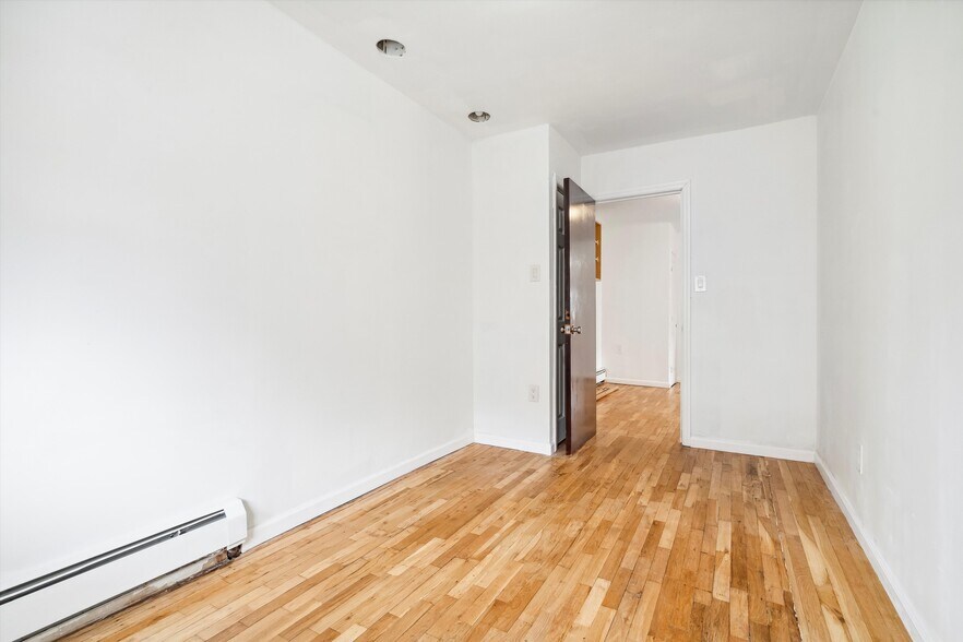 More Photos Of 458 Swinton Ave, Bronx Apartments For Sale