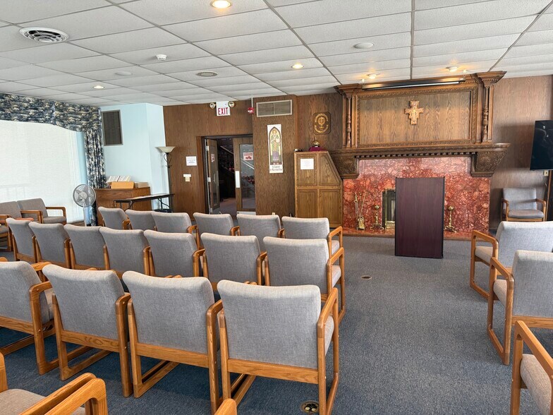 More Photos Of 621 1st Ave S, Buffalo Specialty For Sale