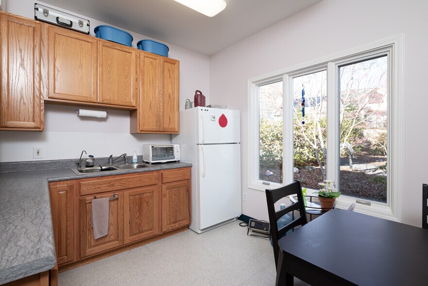 More Photos Of 3802 N Druid Hills Rd, Decatur Office Residential For Sale