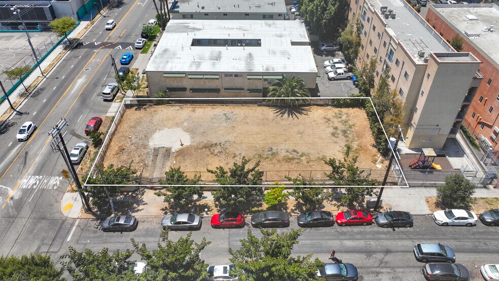 More Photos Of 1400 Miramar St, Los Angeles Land For Sale