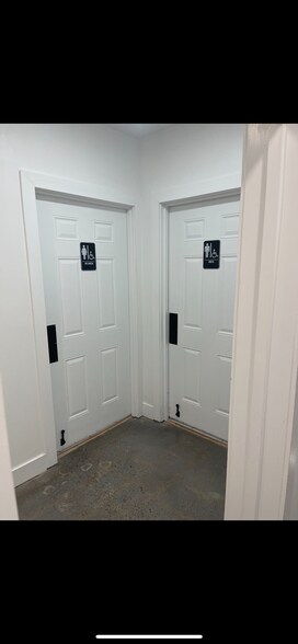 More Photos Of 1311 Veterans Memorial Hwy SW, Mableton Freestanding For Sale