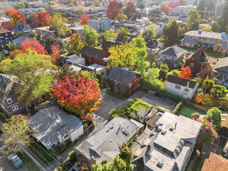 More Photos Of 2702 Dana St, Berkeley Medical For Sale