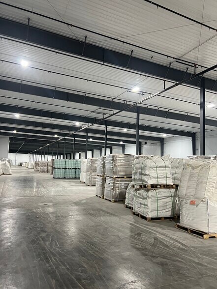 More Photos Of 3915 15th N ave, Fargo Industrial For Lease